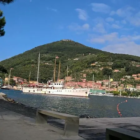 Ancient Monk's Oil Mill * Le Grazie (Liguria)